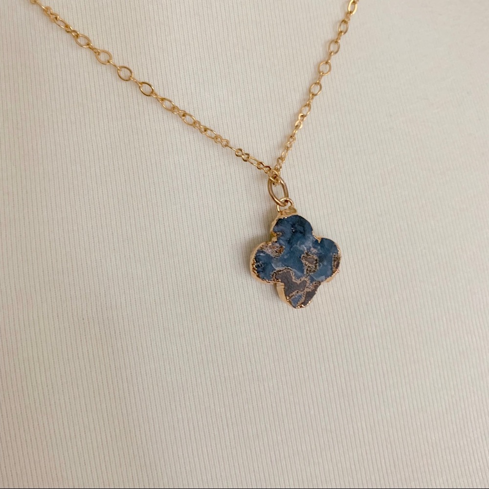 Alhambra Style Druzy Clover Pendant Necklace - Picture 2 of 7